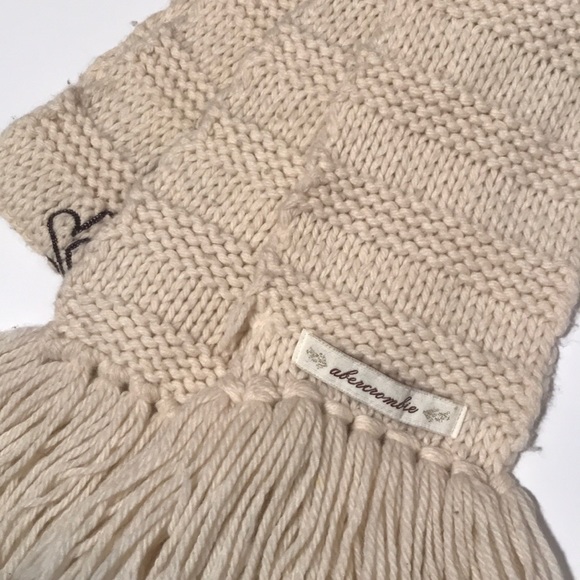 Abercrombie Scarf - Picture 4 of 4